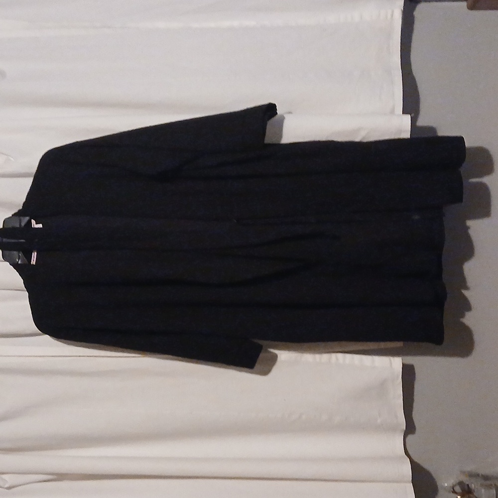 Joyspun Large Black Bath Robe